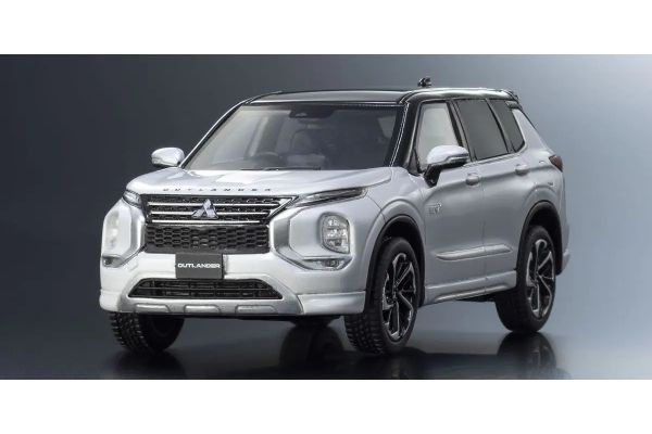 KYOSHO ORIGINAL 1/43scale Mitsubishi Outlander (White KYOSHO ORIGINAL 1/43scale Mitsubishi Outlander (White