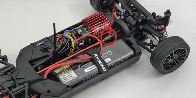 HD Center Shaft Cup R (FZ02) FAW212