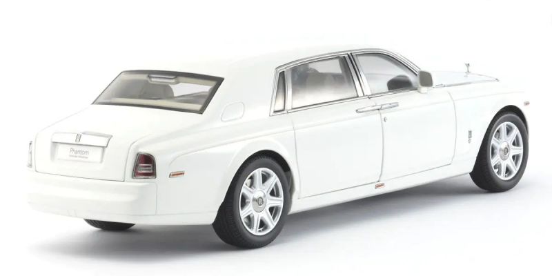 KYOSHO ORIGINAL 1/18scale Rolls-Royse Phantom Extended (ENGLISH WHITE) 08841EW2
