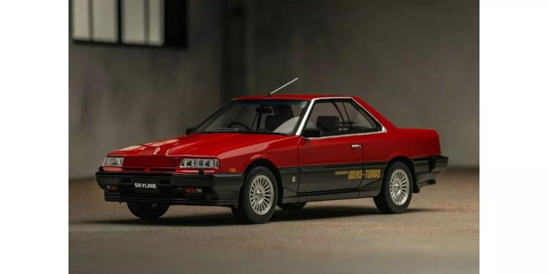 SAMURAI 1/18scale Nissan Skyline 2000 Turbo RS-X (Red) KSR18065R