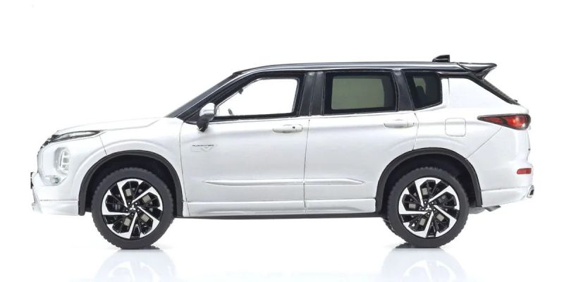 KYOSHO ORIGINAL 1/43scale Mitsubishi Outlander (White) KSR43128W