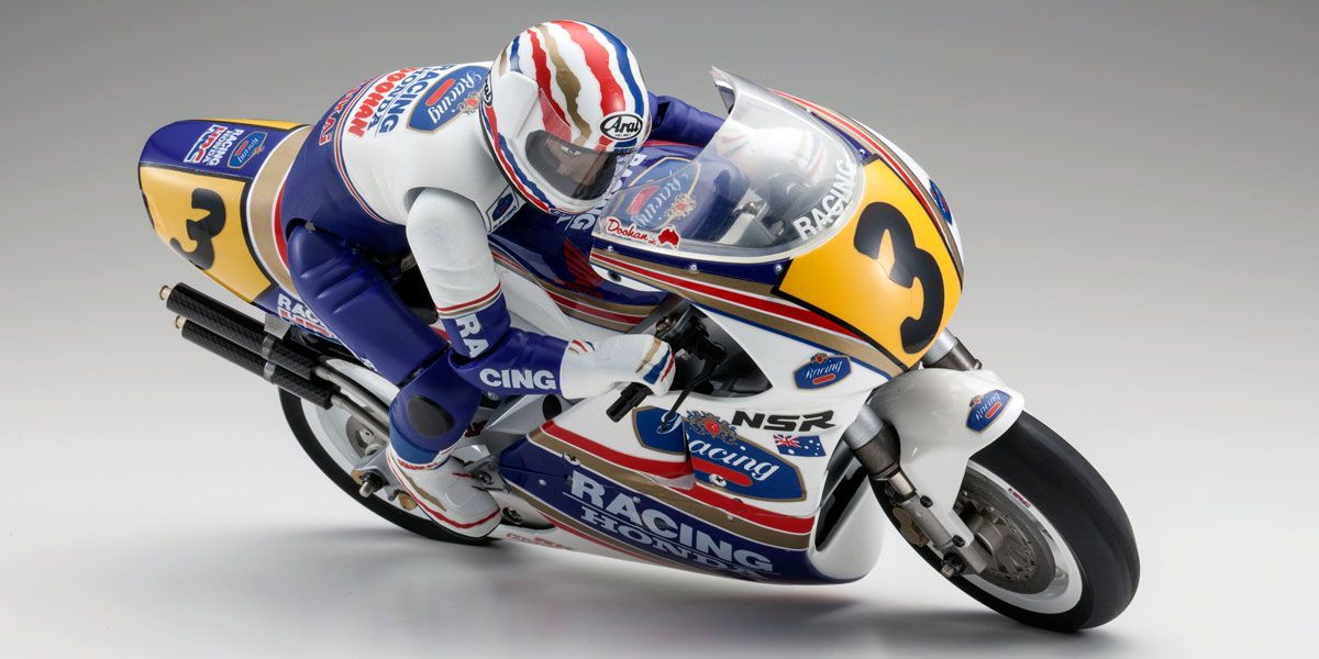 国内発送 ☆KYOSHO 未組立 2輪走行 Honda NSR500 1991 モーター付 1/8 